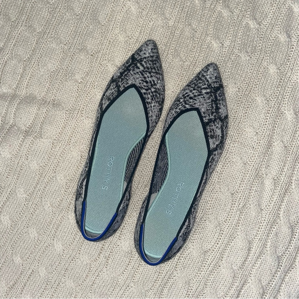 Rothy's snake skin pointed flats